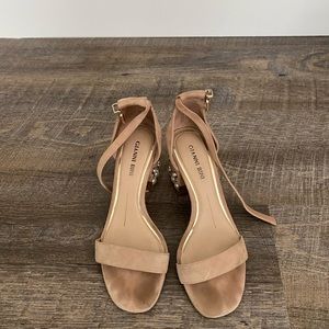 Gianni bini sandals size 6 M
